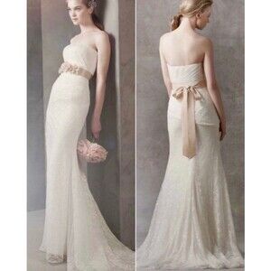 White by Vera Wang Ivory Lace Wedding Dress NWT unaltered
